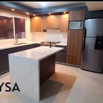 Interior de cocina equipada